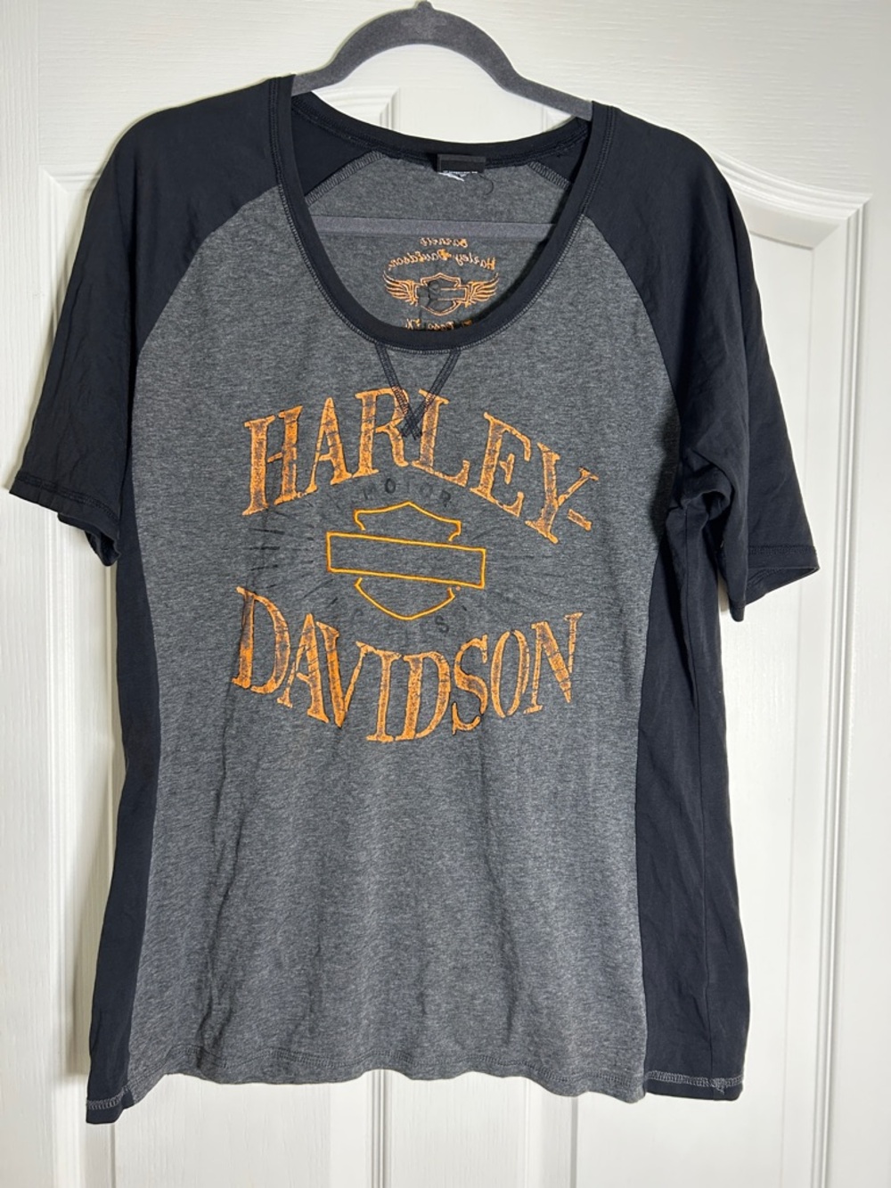 Harley-Davidson Gray & Black Raglan Tee with Orange Logo size medium to large